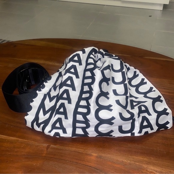 Marc Jacobs crossbody bag - Picture 6 of 10